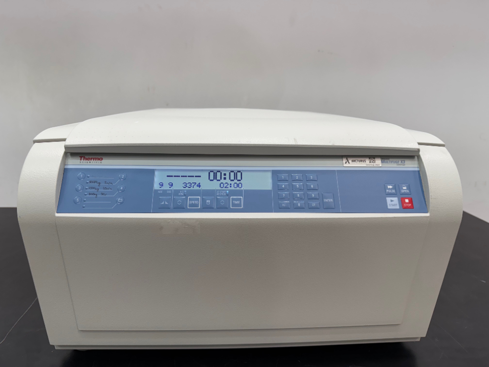 Image of Thermo Heraeus Multifuge X3 Centrifuge